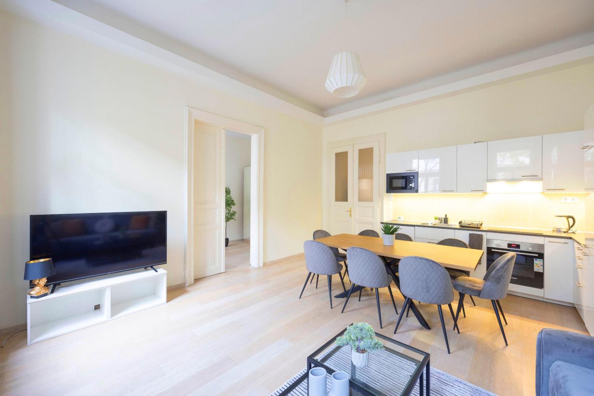 Exclusive & Spacious Central Residence W/ 4Bedrm 2Bathrm 부다페스트 외부 사진